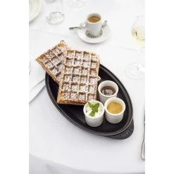 Staub Ovenschaal Met Deksel 31 Cm, Ovaal, Zwart 11 Staub Ovenschaal Met Deksel 31 Cm, Ovaal, Zwart -Thuis Keuken 000013466