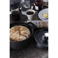 Staub Gietijzeren Braadpan 22 Cm / 2,5 L, Rond, Zwart -Thuis Keuken 750033064